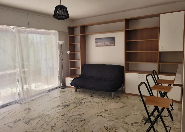 Апартаменты Calme Et Plages *