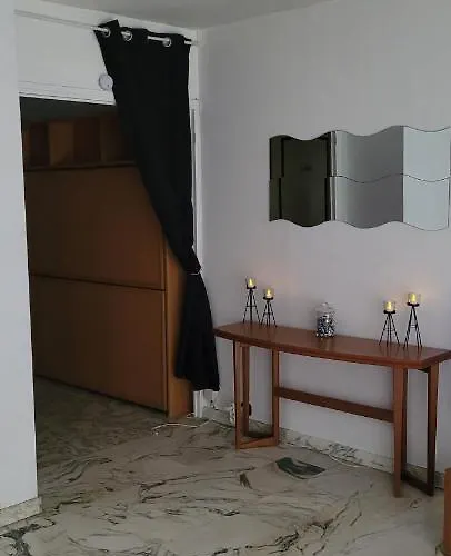 Calme Et Plages * Ментона